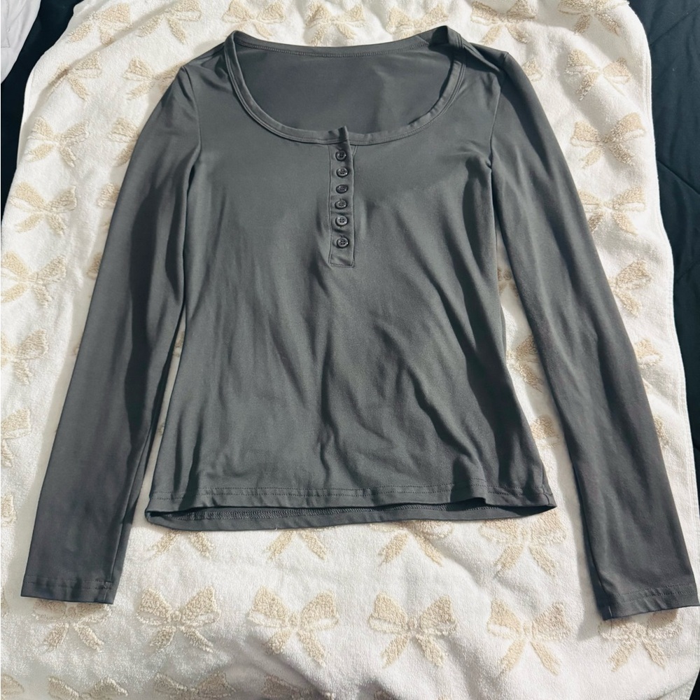 SHEIN Charcoal Button-Up Long Sleeve Top